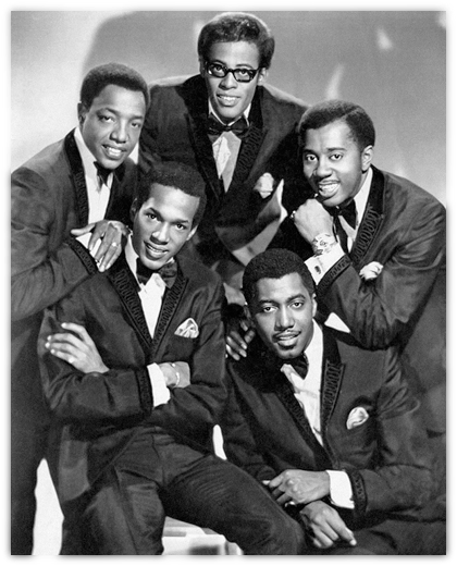 Williams (bottom right) with The Temptations in 1967.